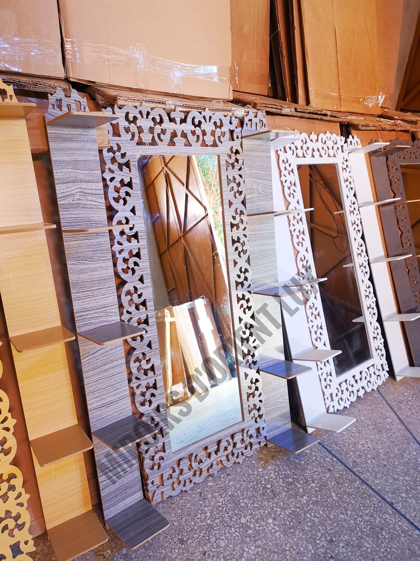 Miroir du lux مرآة + 2 رفوف